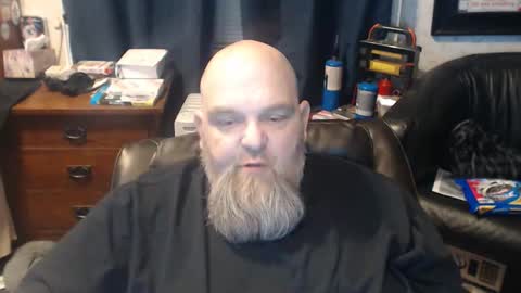 Snapshot of lump420 chatting on 05.12.26 lump420 online show from 05.12.26