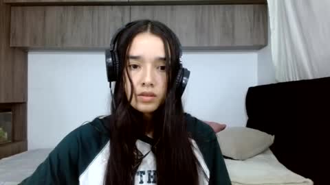 Snapshot of luna777__777 chatting on 07.20.26 luna online show from 07.20.26