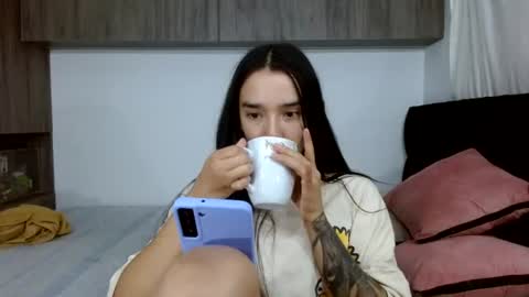 Snapshot of luna777__777 chatting on 07.27.26 luna online show from 07.27.26