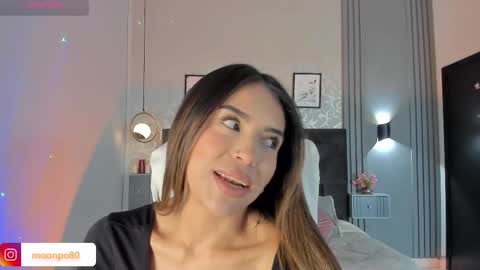 Snapshot of luna__ponce chatting on 03.06.25 online show from 03.06.25