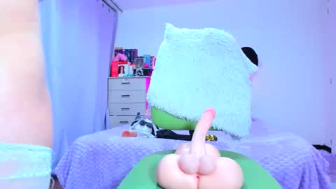 luna_analya online show from 10.30.25