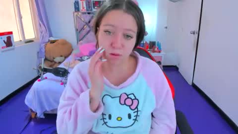 luna_analya online show from 05.04.26