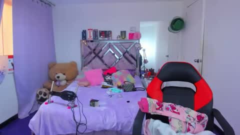 luna_analya online show from 05.05.26