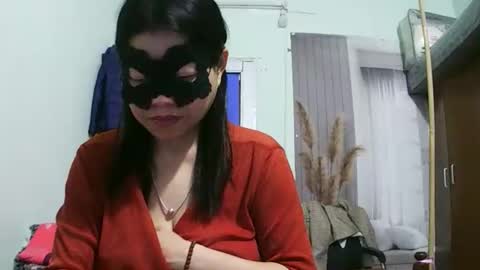 luna_beauty25 online show from 02.26.26