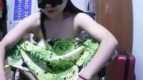 luna_beauty25 online show from 05.21.26