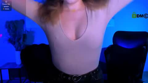 luna_berryy online show from 03.03.26