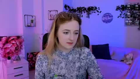 Snapshot of luna_berryy chatting on 07.11.26 luna_berryy online show from 07.11.26