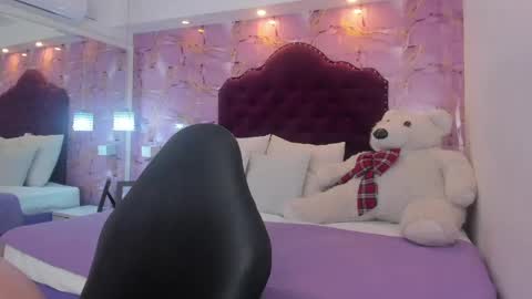 Snapshot of luna_bloomm_ chatting on 05.09.26 Luna Bloom online show from 05.09.26