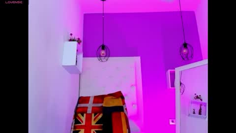 Snapshot of luna_ebony69 chatting on 02.06.26 Luna online show from 02.06.26