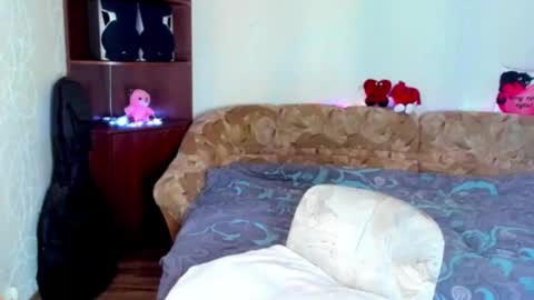 Snapshot of luna_evan chatting on 01.28.25 luna_evan online show from 01.28.25