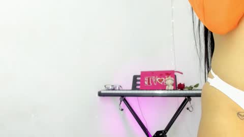  Luna Fioree  online show from 11.14.25