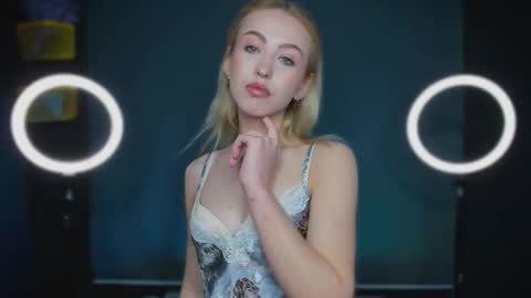 Elizabeth online show from 01.13.26