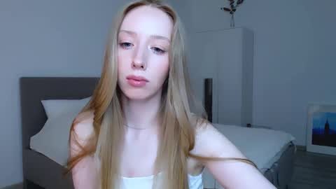 Luna online show from 01.19.25
