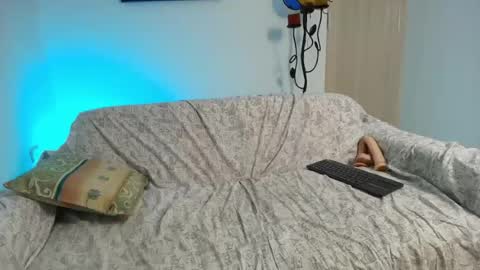 Snapshot of luna_monroee chatting on 07.24.26 Lunaa online show from 07.24.26