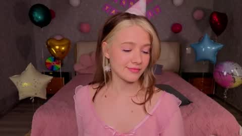 Lina  online show from 06.05.26