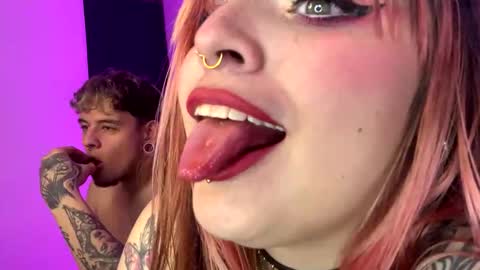 luna_rayy online show from 10.09.25