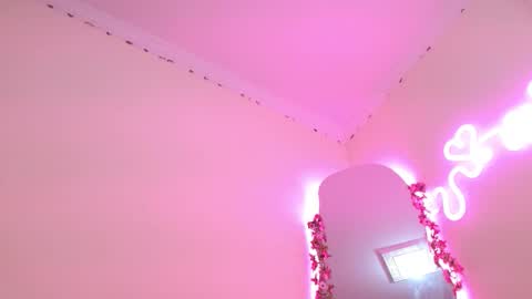 Luna Rougets online show from 03.24.26