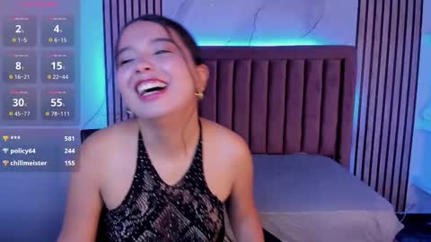 Snapshot of luna_sweeett_ chatting on 09.27.25 Luna online show from 09.27.25