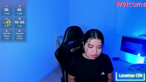 Snapshot of luna_sweeett_ chatting on 01.08.26 Luna online show from 01.08.26