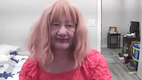 Luna online show from 02.21.25