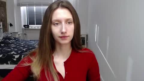 L U N A  online show from 03.09.26