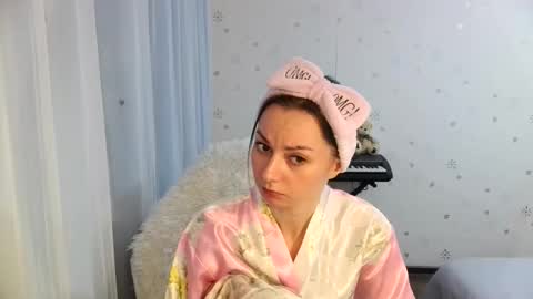 lunaa_bluee online show from 11.19.25