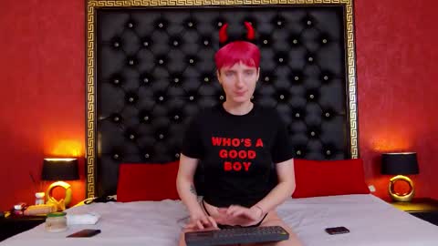 Snapshot of lunadevill chatting on 02.12.26 Luna Devil online show from 02.12.26