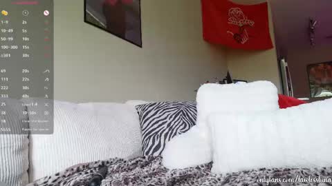 luna dela cruz online show from 05.25.26