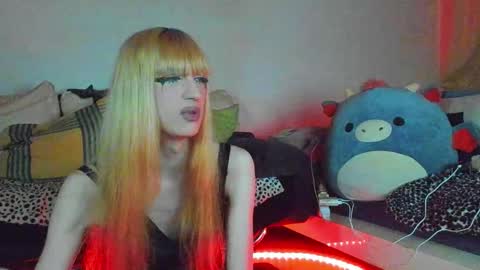 Snapshot of lunaleporem chatting on 01.09.26 You can call me Luna 3 online show from 01.09.26