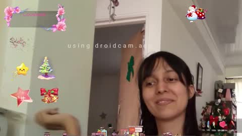 Snapshot of lunamoon_17 chatting on 12.18.24 LUNA online show from 12.18.24