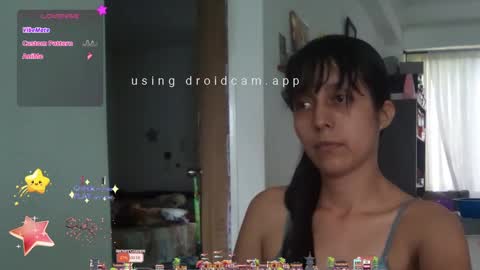 Snapshot of lunamoon_17 chatting on 01.09.25 LUNA online show from 01.09.25