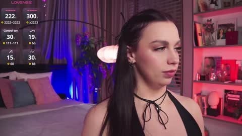 Luna  next streams Mon Fri Sat Sun 8pm-5am gmt0 online show from 01.18.25