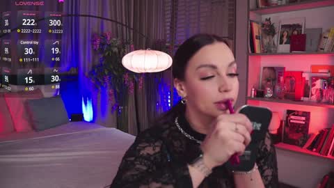 Luna  next streams Mon Fri Sat Sun 8pm-5am gmt0 online show from 01.19.25