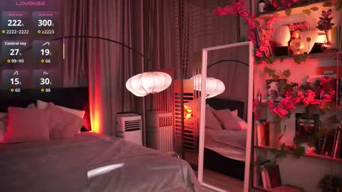 Luna  next streams Mon Fri Sat Sun 8pm-5am gmt0 online show from 09.27.25