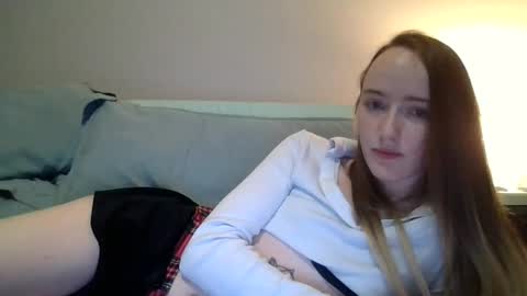 lunapixie2020 online show from 02.12.25