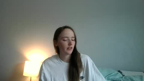 Snapshot of lunapixie2020 chatting on 04.28.26 lunapixie2020 online show from 04.28.26