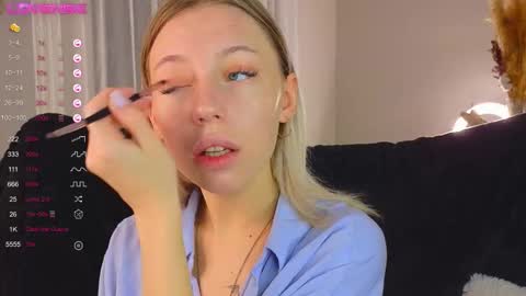 Kelly online show from 10.28.25