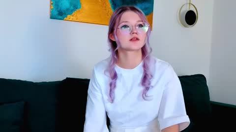 lunariafox online show from 03.13.26