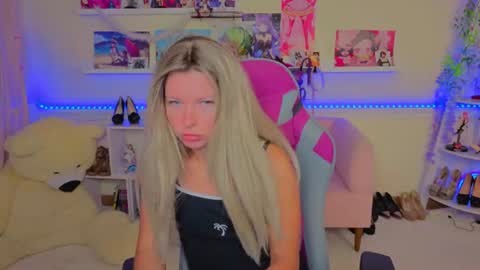 Luna Rishi online show from 08.01.26
