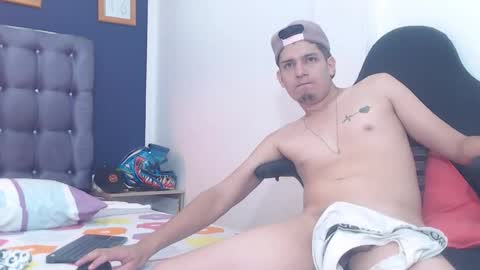 lunatico_x online show from 10.30.25