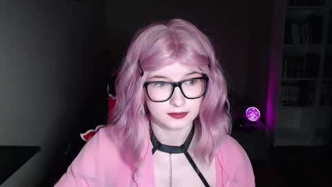 Snapshot of lunaxcherry chatting on 03.04.26 LunaXcherry online show from 03.04.26