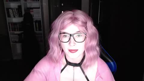 Snapshot of lunaxcherry chatting on 03.06.26 LunaXcherry online show from 03.06.26