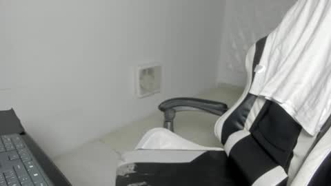 lunay_bigcock420 online show from 02.22.26