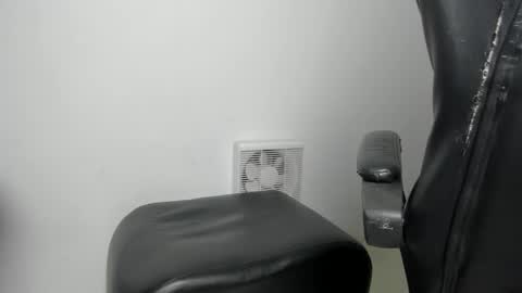 lunay_bigcock420 online show from 03.15.26