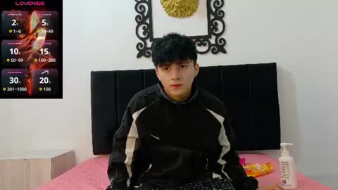 Snapshot of lunaydream chatting on 06.11.26 lunaydream online show from 06.11.26