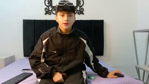 Snapshot of lunaydream chatting on 06.25.26 lunaydream online show from 06.25.26
