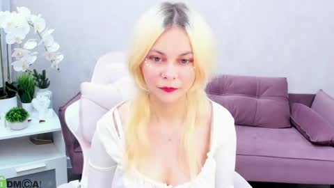 Lune FallenStar online show from 06.09.26