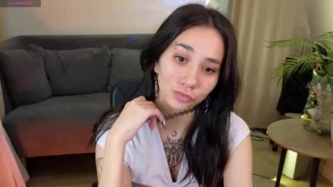 Kitty online show from 10.19.25