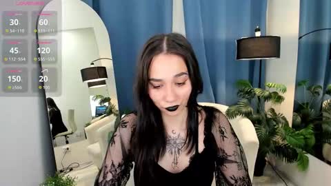 Kitty online show from 10.22.25