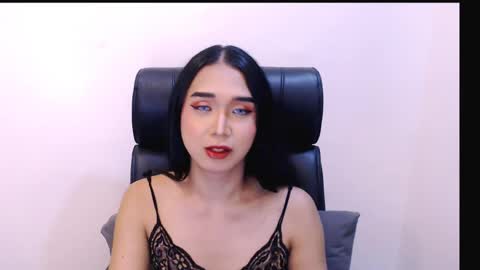 luningning_parker online show from 04.23.26